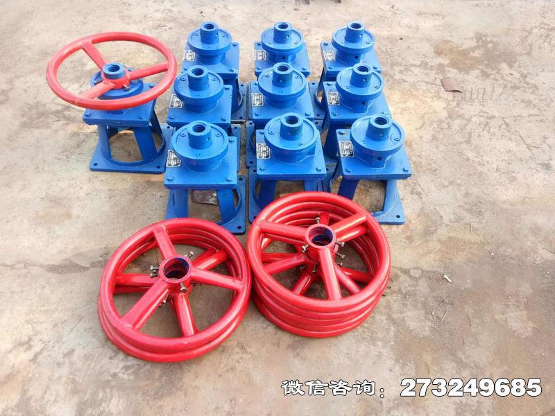 輪盤式閘門啟閉機(jī)