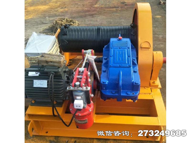 卷?yè)P(yáng)式閘門啟閉機(jī)